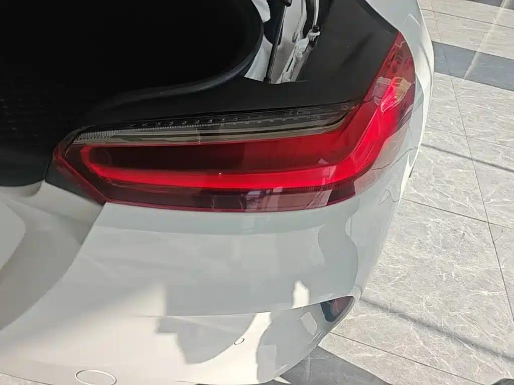 BMW Z4 2022 sDrive 25i M Sport Package — миниатюра 8