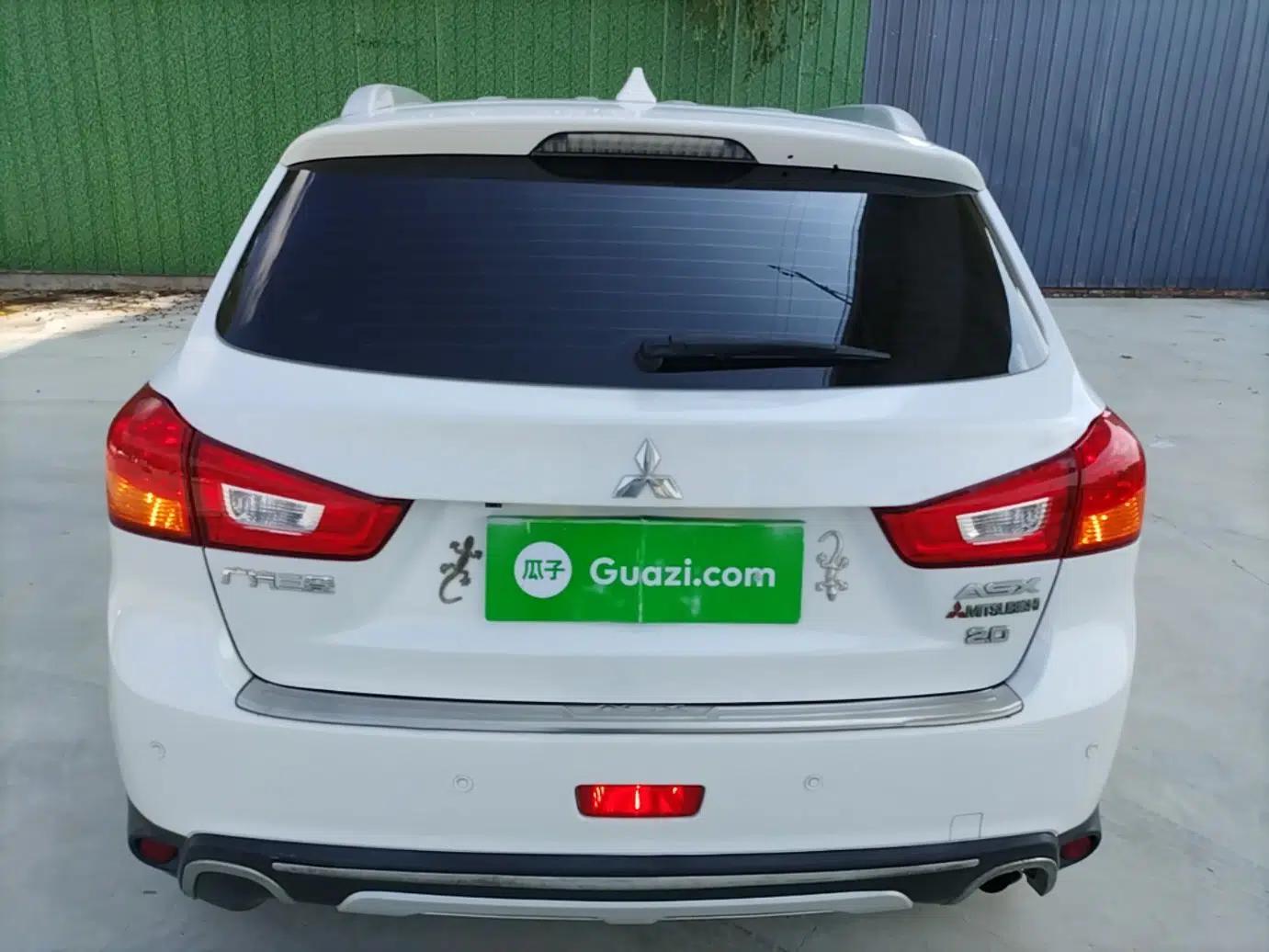 Mitsubishi ASX 2016 2.0L CVT Two-Wheel Drive Excellence Edition — миниатюра 5