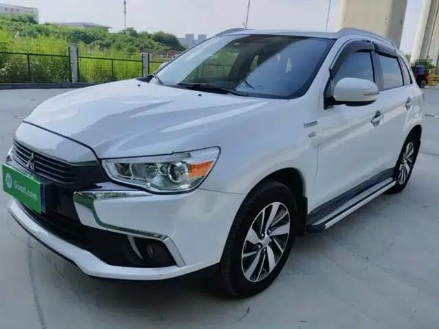 Mitsubishi ASX 2016 2.0L CVT Two-Wheel Drive Excellence Edition