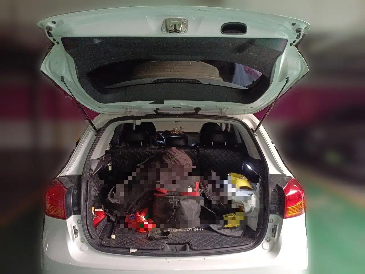 Mitsubishi ASX 2013 2.0L CVT Two-Wheel Drive Elite Edition — миниатюра 19