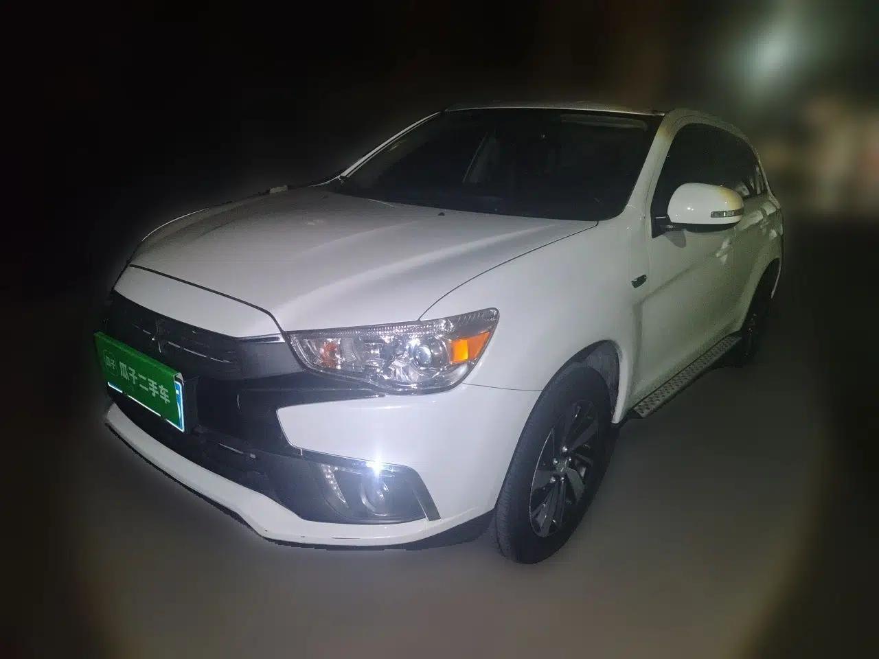 Mitsubishi ASX 2018 2.0L CVT Two-Wheel Drive Deluxe Edition — миниатюра 1