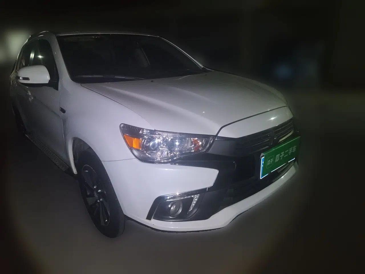Mitsubishi ASX 2018 2.0L CVT Two-Wheel Drive Deluxe Edition — миниатюра 3