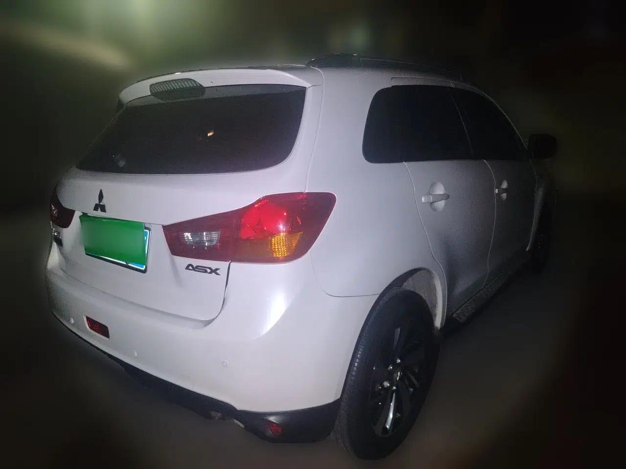 Mitsubishi ASX 2018 2.0L CVT Two-Wheel Drive Deluxe Edition — миниатюра 6