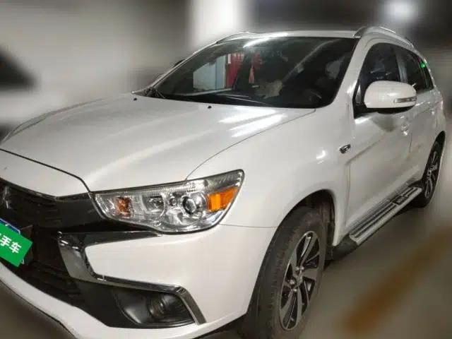Mitsubishi ASX 2016 1.6L Manual Two-Wheel Drive Pioneer Edition