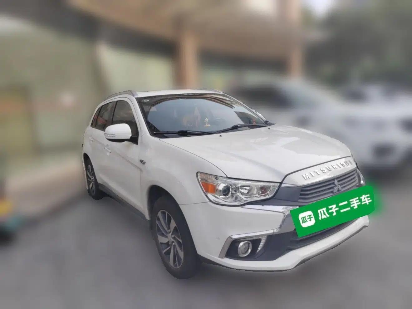 Mitsubishi ASX 2018 2.0L CVT Two-Wheel Drive Deluxe Edition — миниатюра 3