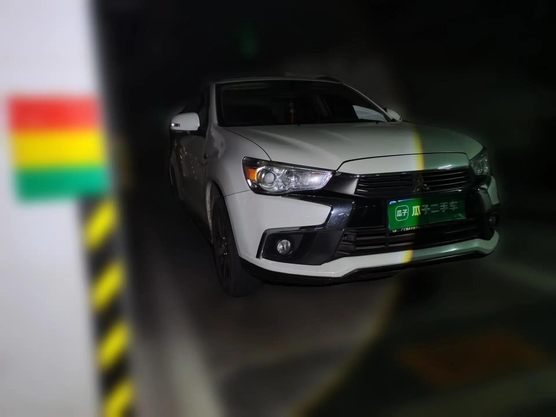 Mitsubishi ASX 2018 2.0L CVT Two-Wheel Drive Deluxe Edition — миниатюра 3