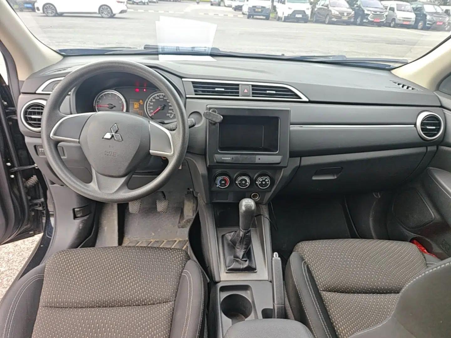 Mitsubishi ASX 2020 1.6L Manual FENGSHANG Edition — миниатюра 12