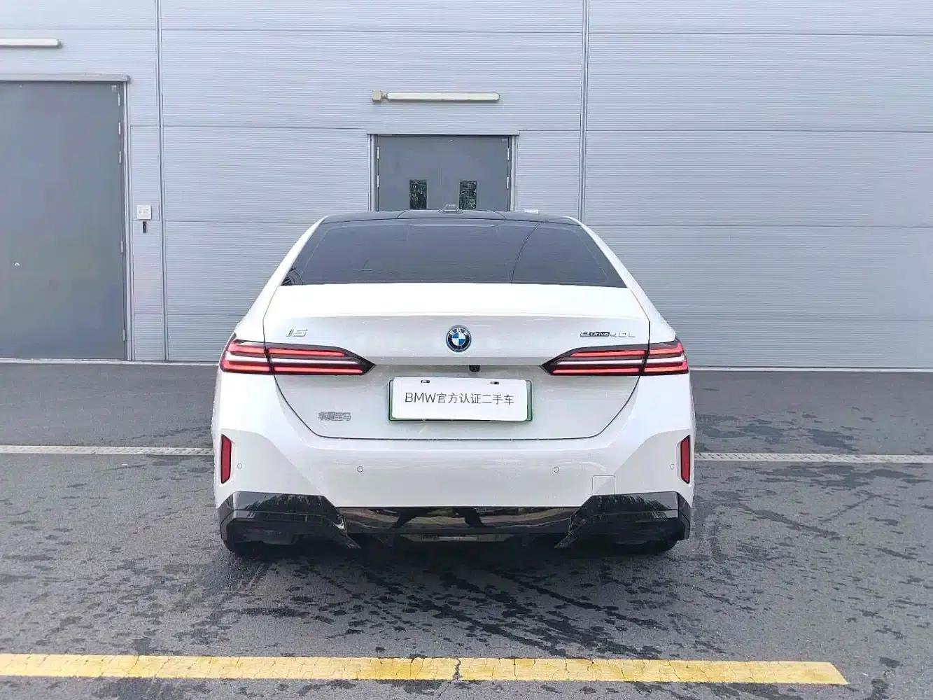 BMW i5 2025 eDrive 40L M Sport Package — миниатюра 3