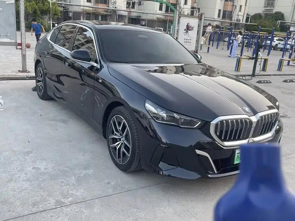 BMW i5 2024 eDrive 35L M Sport Package — миниатюра 3