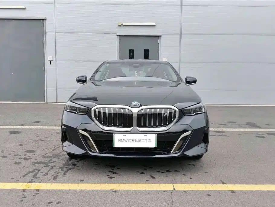 BMW i5 2025 eDrive 35L M Sport Package — миниатюра 2