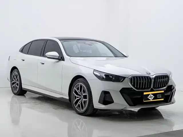 BMW i5 2024 eDrive 35L M Sport Package
