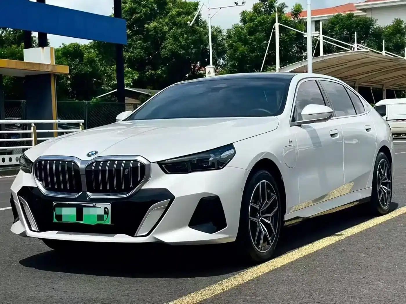 BMW i5 2024 eDrive 35L M Sport Package — миниатюра 1