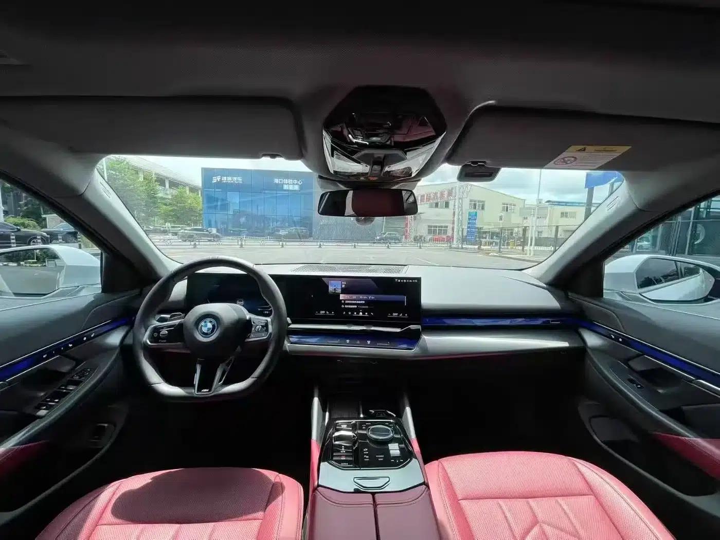BMW i5 2024 eDrive 35L M Sport Package — миниатюра 8