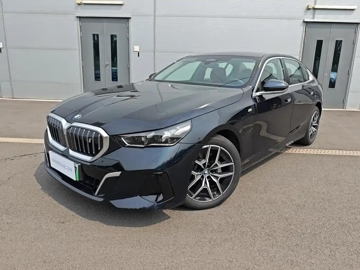 BMW i5 2025 eDrive 35L M Sport Package — миниатюра 1