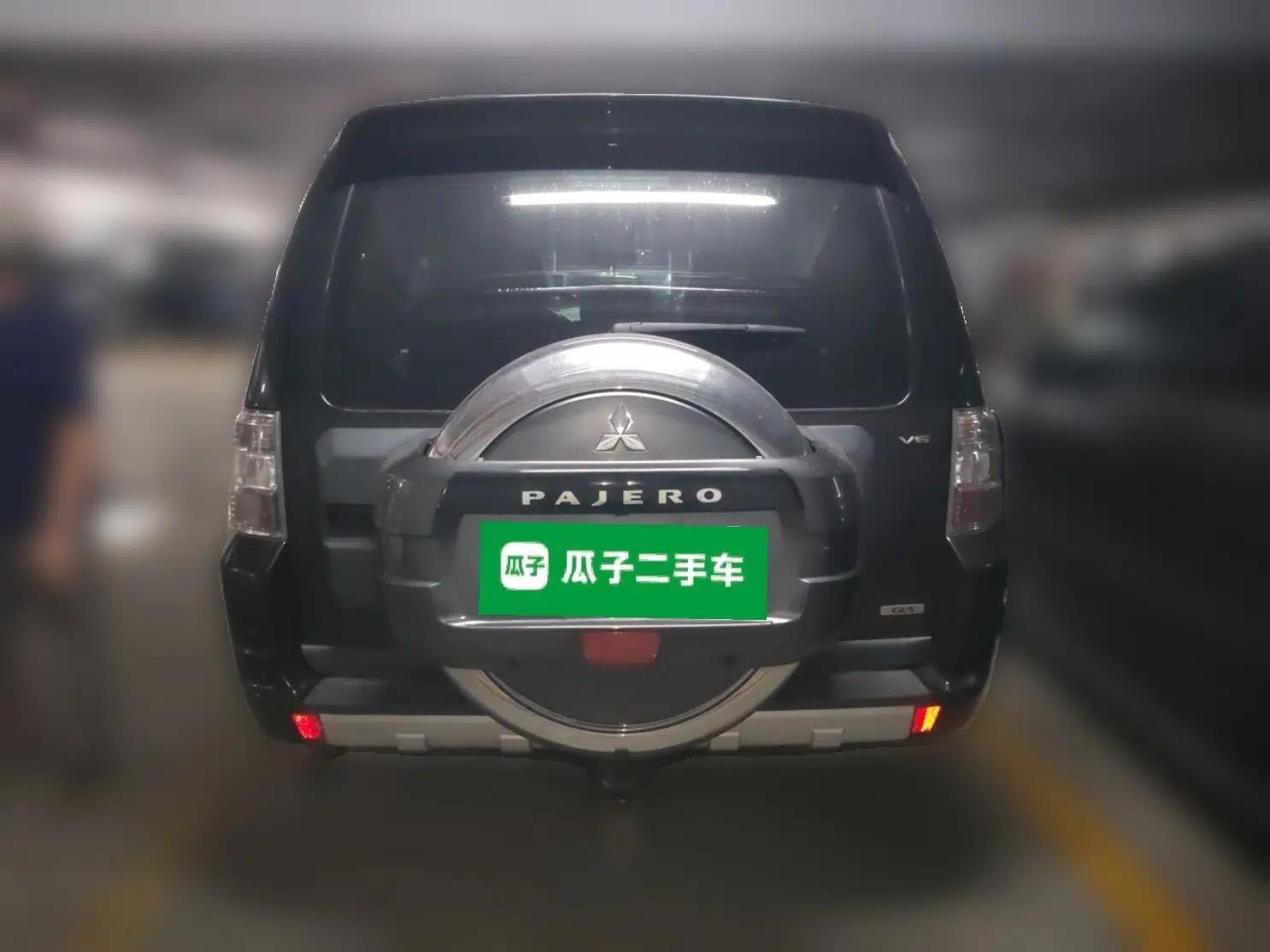 Mitsubishi Pajero 2016 3.0L Automatic Luxury Version China V Standard — миниатюра 5