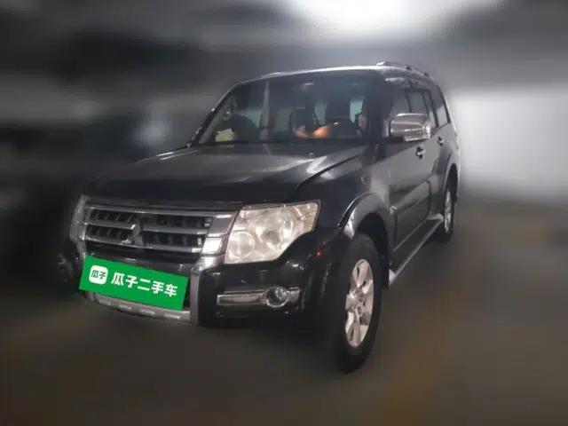 Mitsubishi Pajero 2016 3.0L Automatic Luxury Version China V Standard