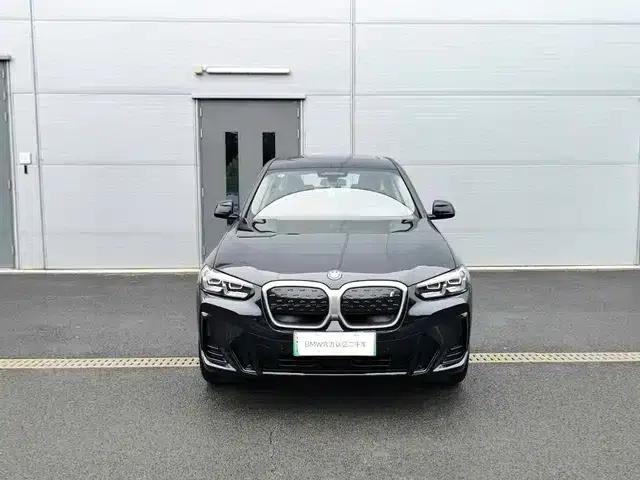 BMW iX3 2024 Leading Edition