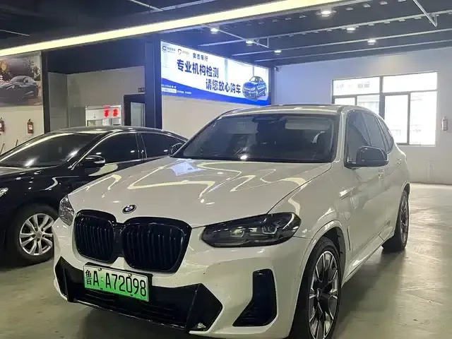 BMW iX3 2024 Pioneer Edition