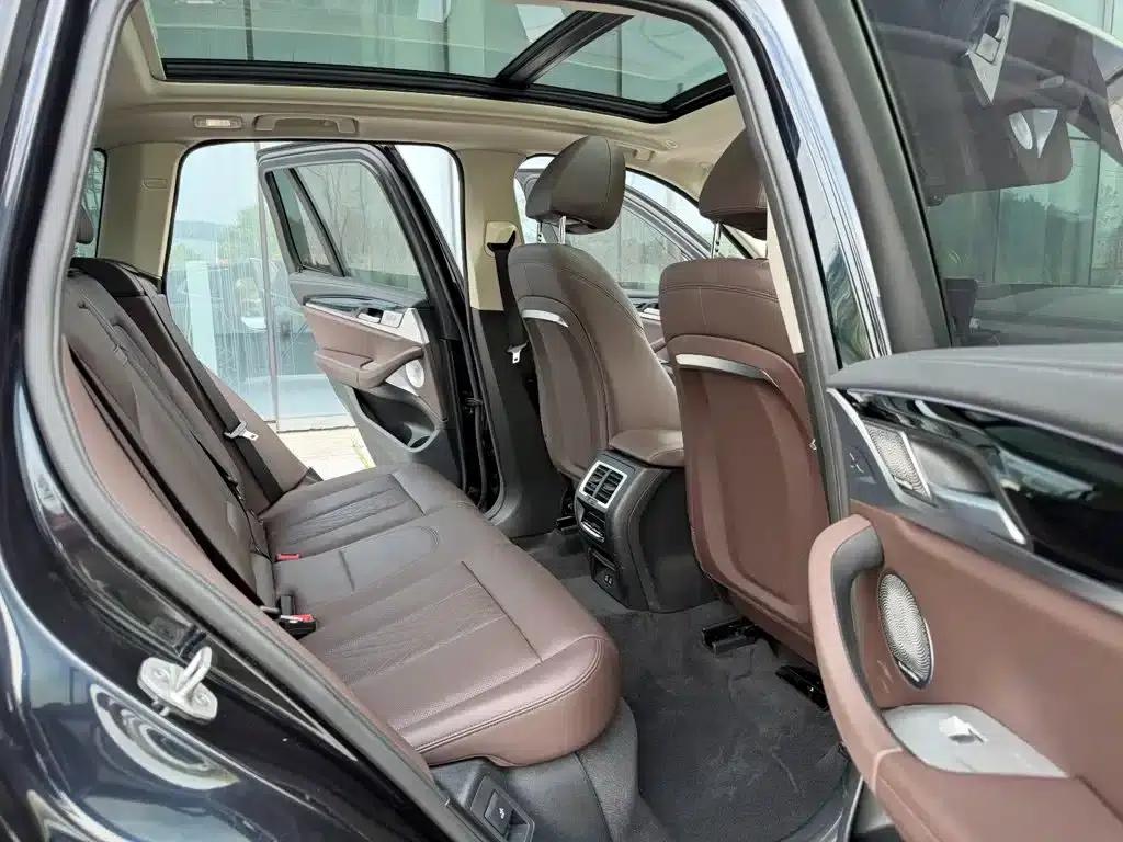BMW iX3 2022 Leading Edition — миниатюра 12