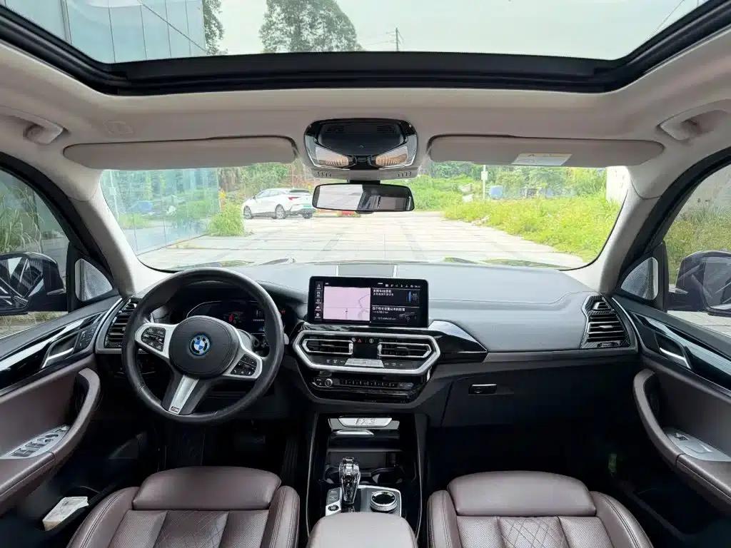BMW iX3 2022 Leading Edition — миниатюра 14