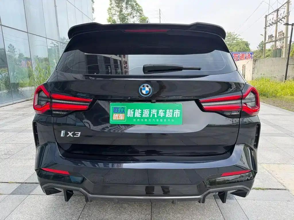 BMW iX3 2022 Leading Edition — миниатюра 5