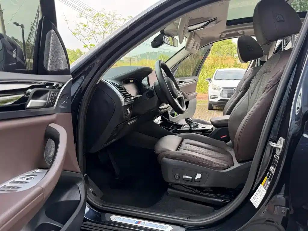 BMW iX3 2022 Leading Edition — миниатюра 9