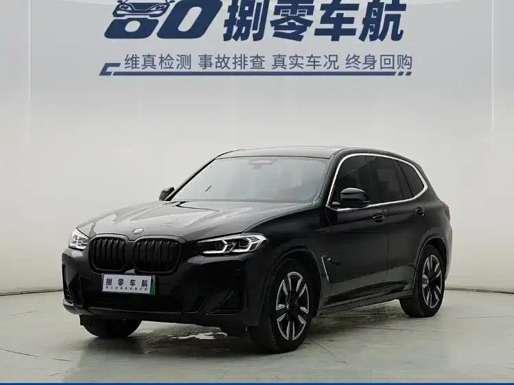 BMW iX3 2023 Leading Edition — миниатюра 1
