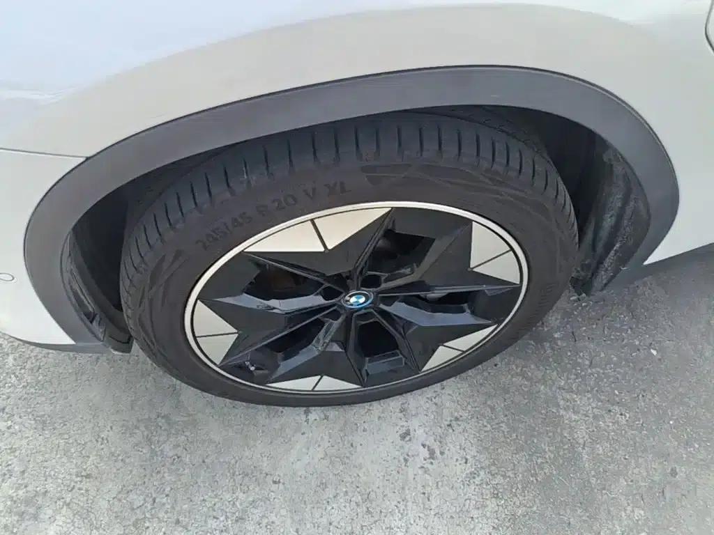 BMW iX3 2021 Leading Edition — миниатюра 23