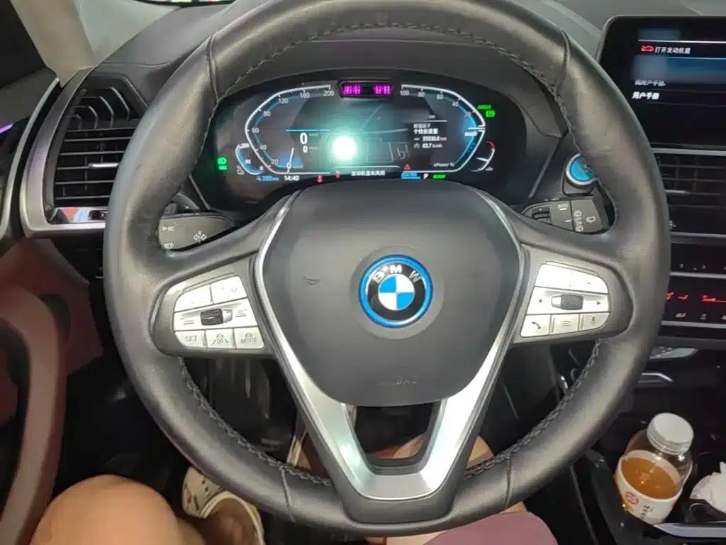 BMW iX3 2021 Leading Edition — миниатюра 11