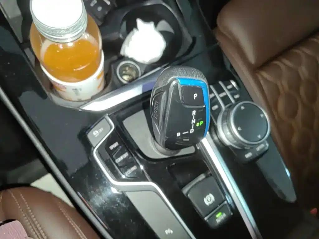 BMW iX3 2021 Leading Edition — миниатюра 14