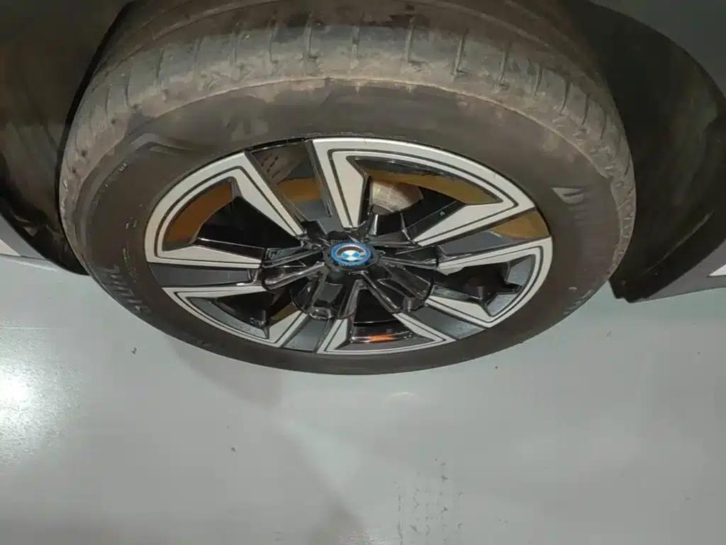 BMW iX3 2021 Leading Edition — миниатюра 23