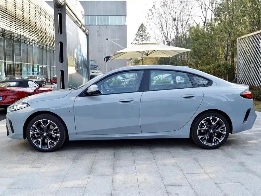 2025 BMW 2 Series 225L M Sport Package — миниатюра 2