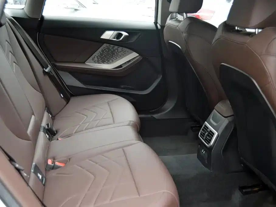 2025 BMW 2 Series 225L M Sport Package — миниатюра 11
