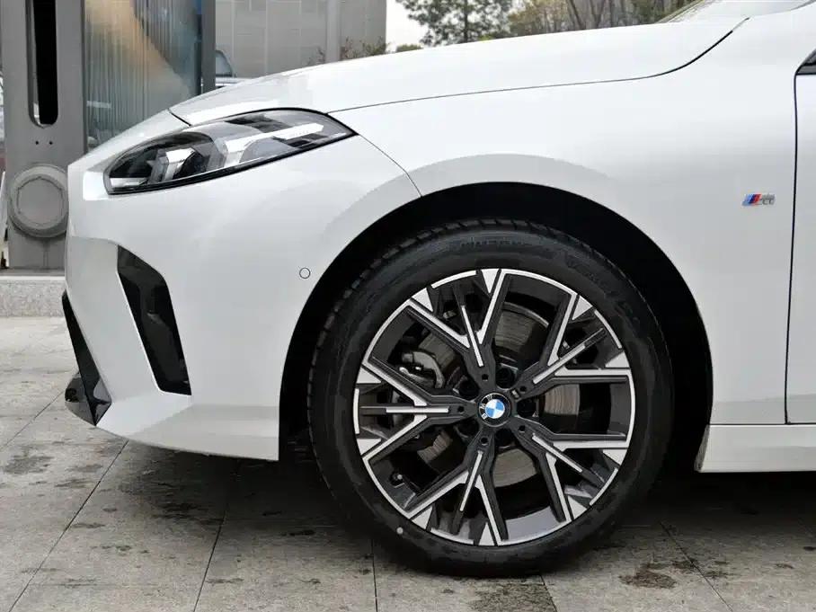 2025 BMW 2 Series 225L M Sport Package — миниатюра 12