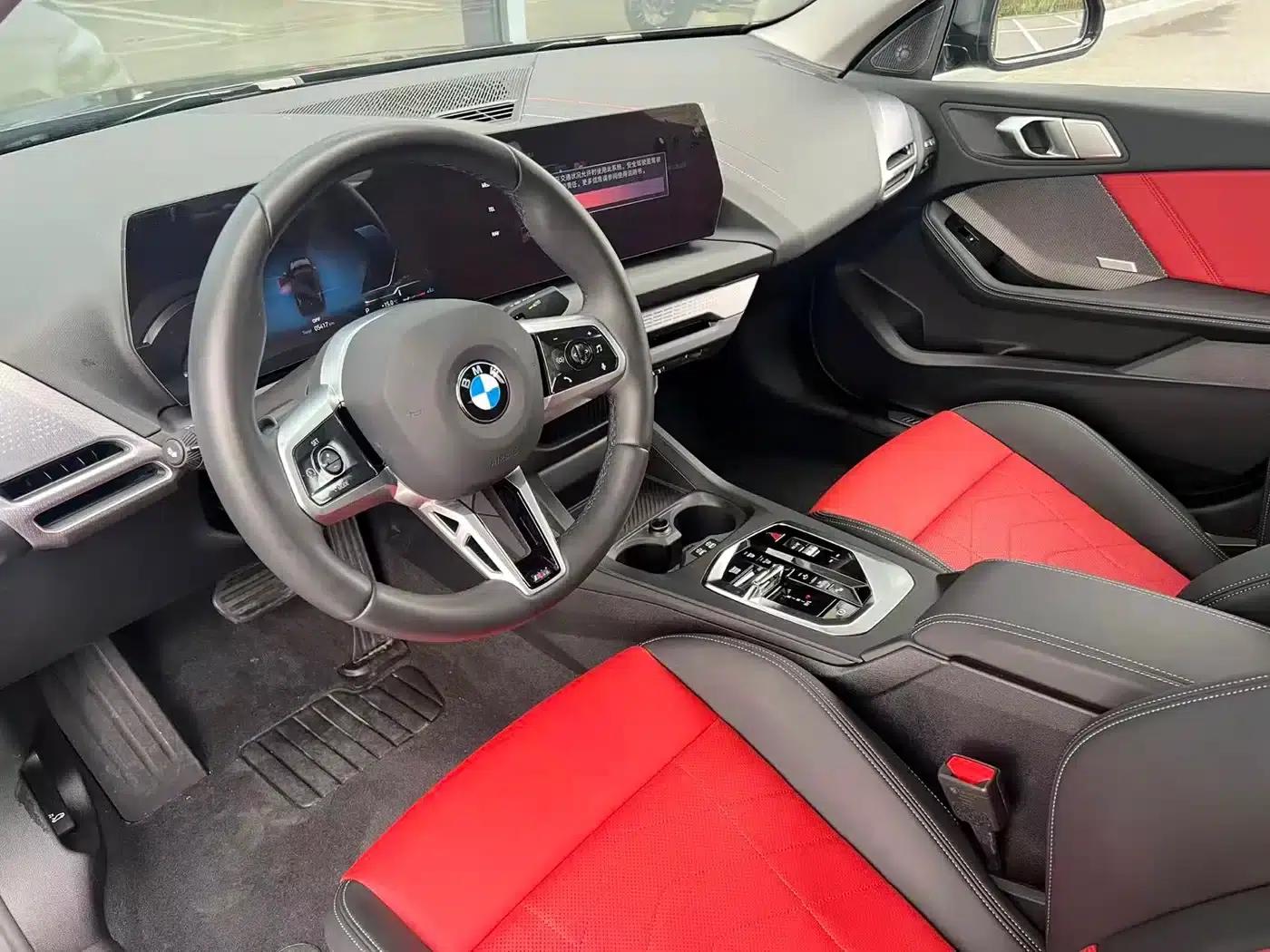 2025 BMW 2 Series 225L M Sport Shadow Edition — миниатюра 11