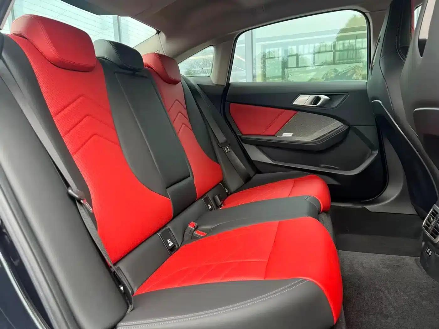 2025 BMW 2 Series 225L M Sport Shadow Edition — миниатюра 12