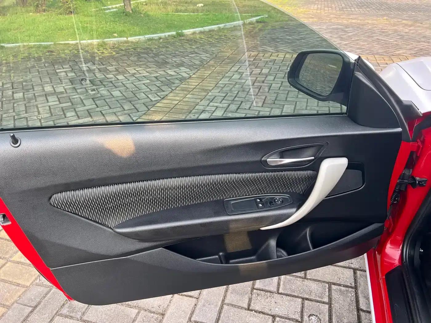 2015 BMW 2 Series (Imported) 218i — миниатюра 6