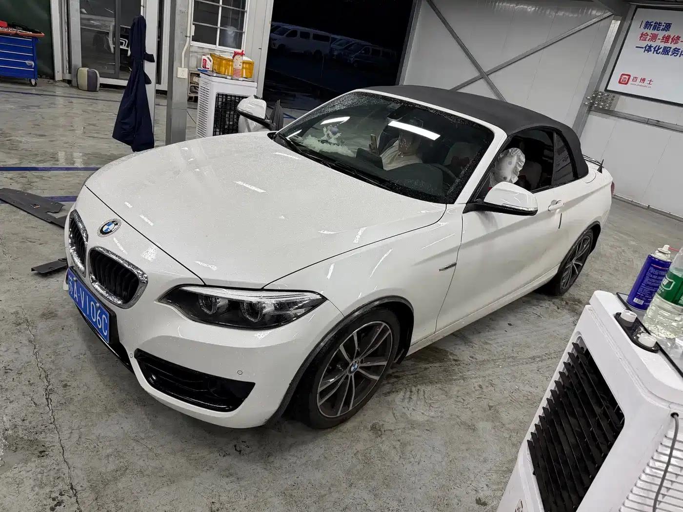 2018 BMW 2 Series Imported 220i Convertible Coupe with Sport Design Package — миниатюра 2