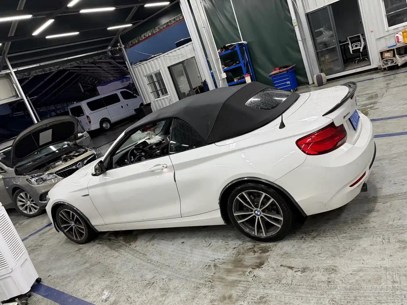 2018 BMW 2 Series Imported 220i Convertible Coupe with Sport Design Package — миниатюра 3