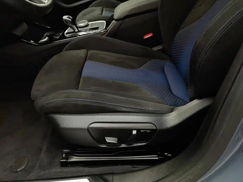 2021 BMW 2 Series Imported 225i Four-Door Coupe M Sport Shadow Edition — миниатюра 20