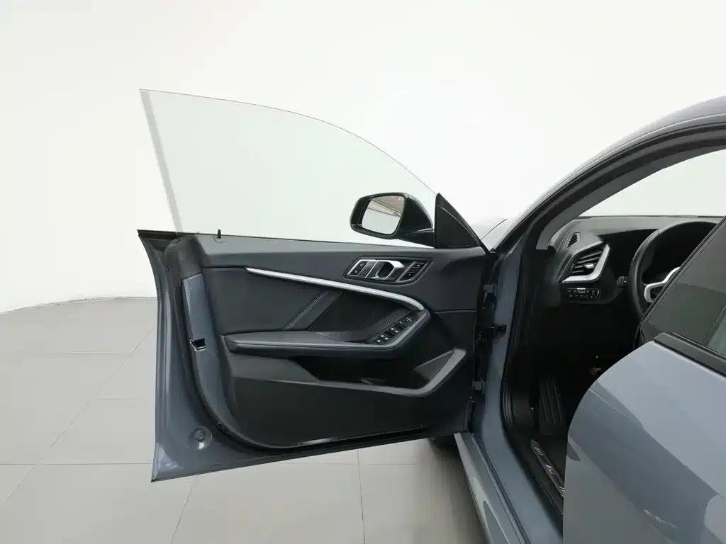 2021 BMW 2 Series Imported 225i Four-Door Coupe M Sport Shadow Edition — миниатюра 8