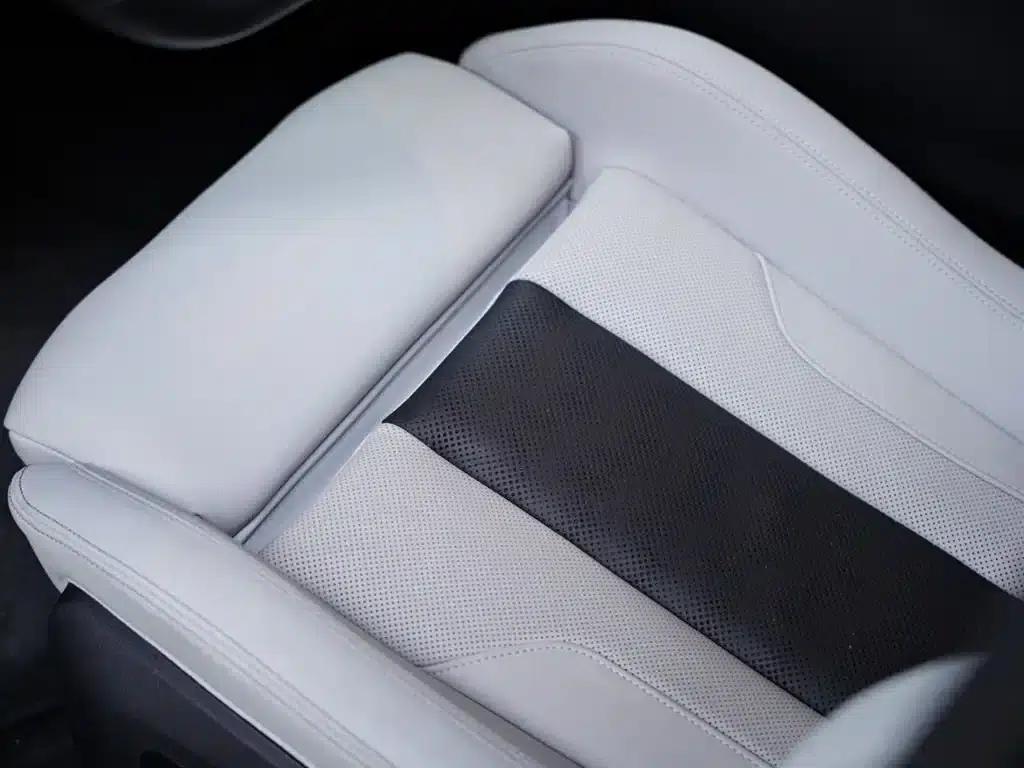 2024 BMW M3 Competition Sedan — миниатюра 31