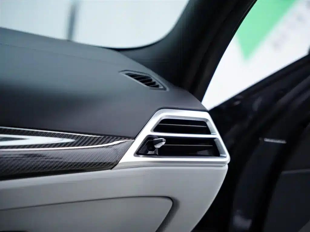 2024 BMW M3 Competition Sedan — миниатюра 45