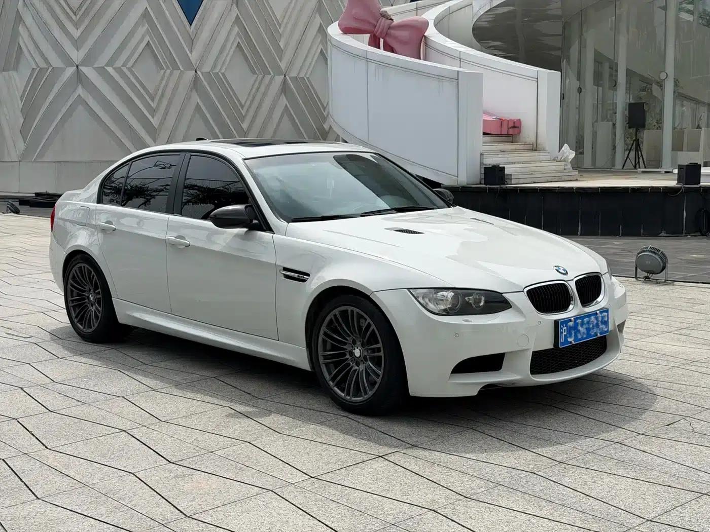 2009 BMW M3 Sedan — миниатюра 2