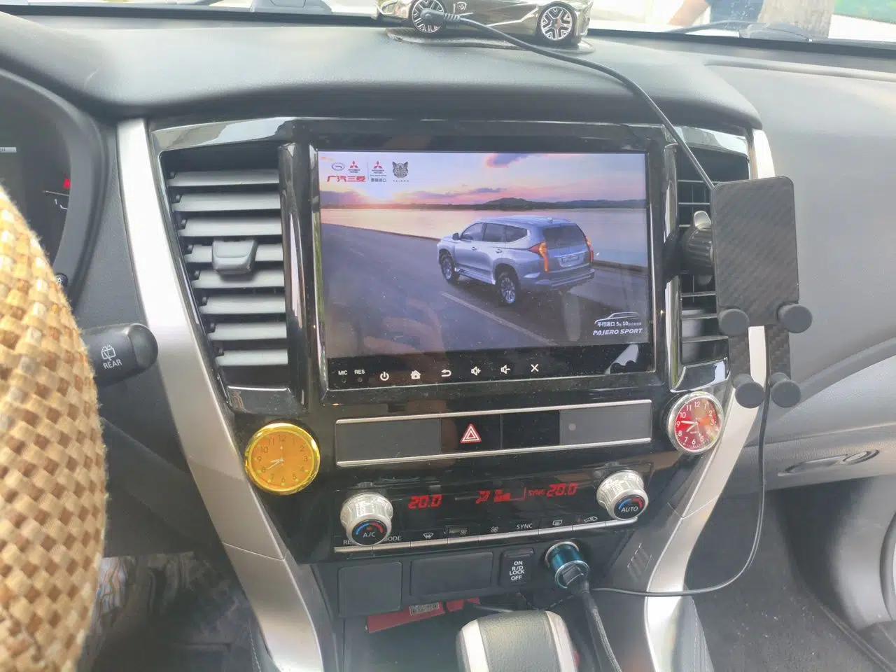 Mitsubishi Pajero Sport 2020 3.0L Luxury Edition — миниатюра 13