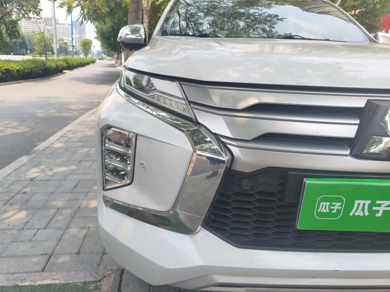 Mitsubishi Pajero Sport 2020 3.0L Luxury Edition — миниатюра 7