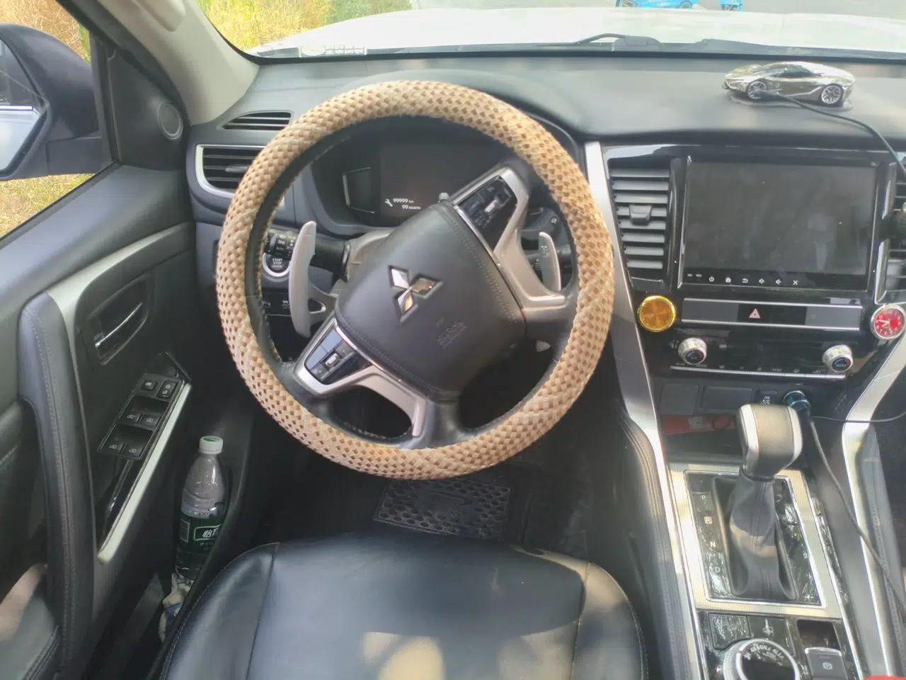 Mitsubishi Pajero Sport 2020 3.0L Luxury Edition — миниатюра 10