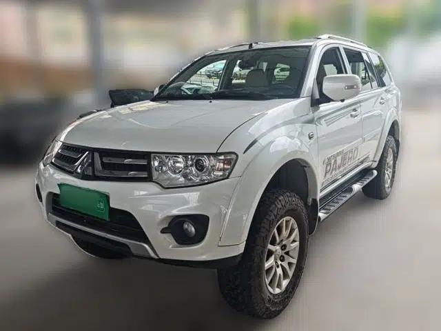 Mitsubishi Pajero Sport 2013 3.0L Automatic Two-Wheel Drive Luxury Edition