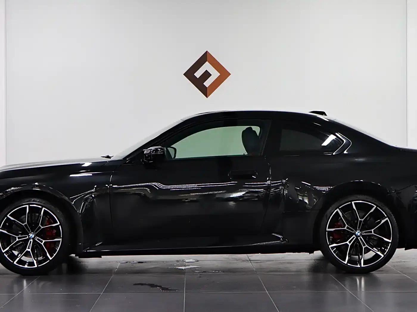2023 BMW M2 — миниатюра 7