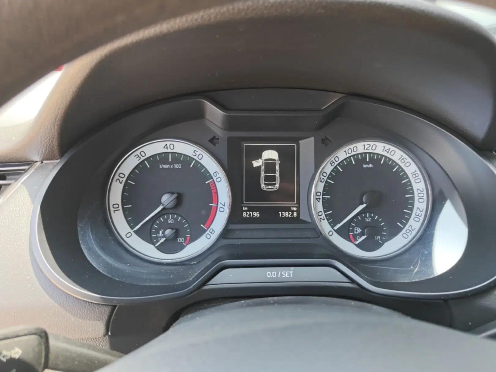 Skoda Octavia 2019 1.5L Automatic SmartDrive Comfort Edition China V Standard — миниатюра 14
